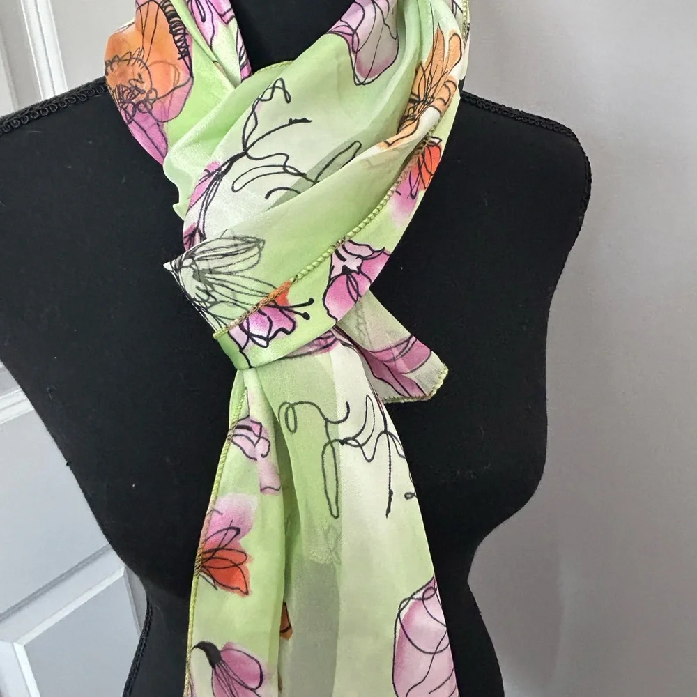 Spring hand-painted flower green scarf - Picture 2 of 6